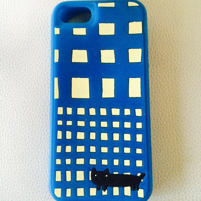 TSUMORI CHISATO(ツモリチサト)のツモリチサト iPhone５,５Sカバー スマホ/家電/カメラのスマホアクセサリー(モバイルケース/カバー)の商品写真