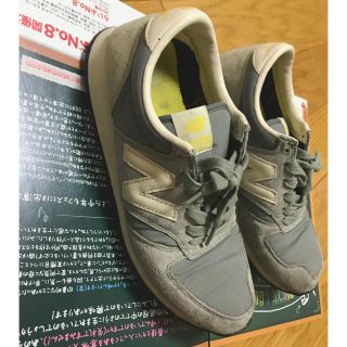 ニューバランス(New Balance)のニューバランス グレー(スニーカー)