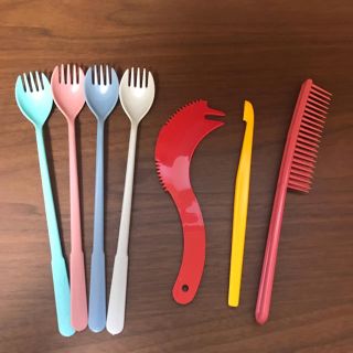 ［新品未使用］Tupperware 小物いろいろ(容器)
