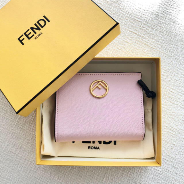 【未使用】F is FENDI ウォレット 二つ折り ¥56,160