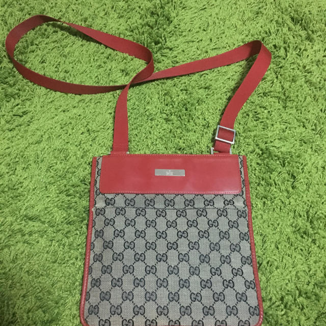 Gucci(グッチ)のGUCCI ショルダーバッグ 正規品 メンズのバッグ(ショルダーバッグ)の商品写真