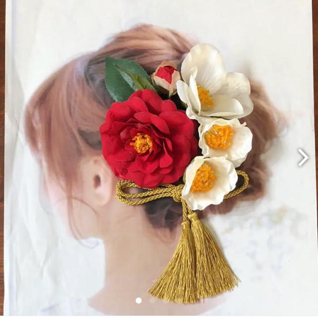 椿 髪飾り タッセル 和モダン ハンドメイドのアクセサリー(ヘアアクセサリー)の商品写真