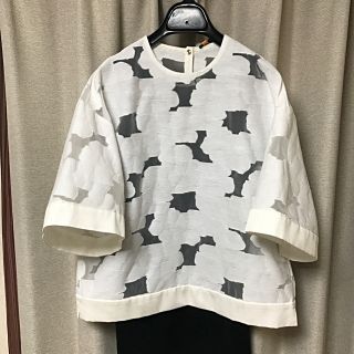 ドゥロワー(Drawer)のドゥロワー  ブラウス  花柄 ホワイト 38 美品♬ 18ss(シャツ/ブラウス(半袖/袖なし))