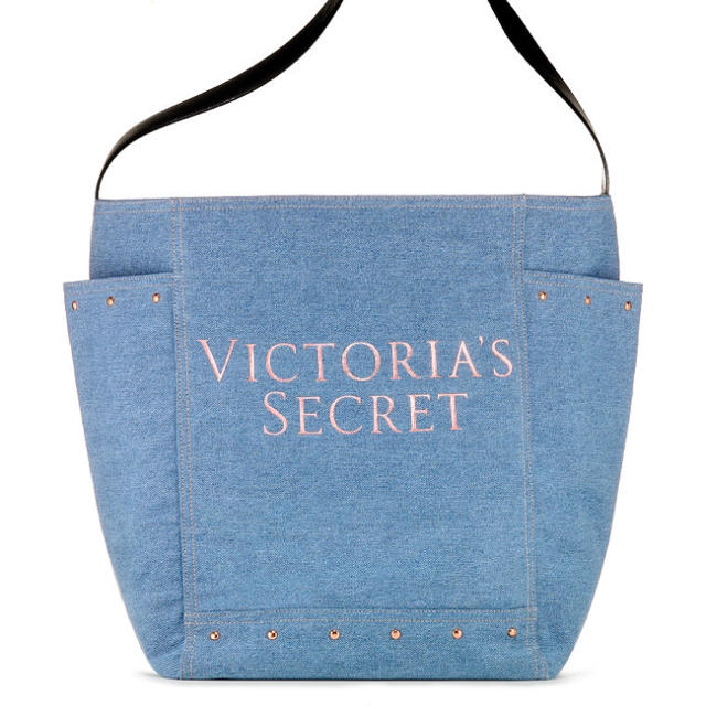 Victoria's Secret(ヴィクトリアズシークレット)のさち様専用•*¨*•.¸¸☆*･ﾟ レディースのバッグ(トートバッグ)の商品写真