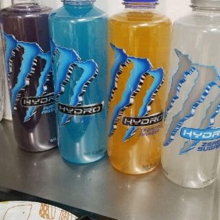 米国版 モンスターエナジーハイドロ ドリンク 二本セット　750ml お得(ソフトドリンク)