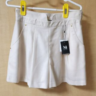 ミッシュマッシュ(MISCH MASCH)のショートパンツ ミッシュマッシュ ベージュ オフホワイト キュロット タグ付(キュロット)