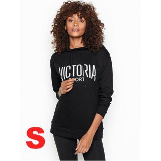 ヴィクトリアズシークレット(Victoria's Secret)のヴィクトリアズシークレット エッセンシャル パーカー(パーカー)