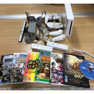 ウィー(Wii)の任天堂 Wii セット(家庭用ゲーム機本体)