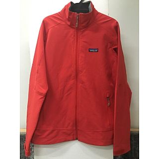 パタゴニア(patagonia)の美品 パタゴニア ソフトシェルジャケット(登山用品)