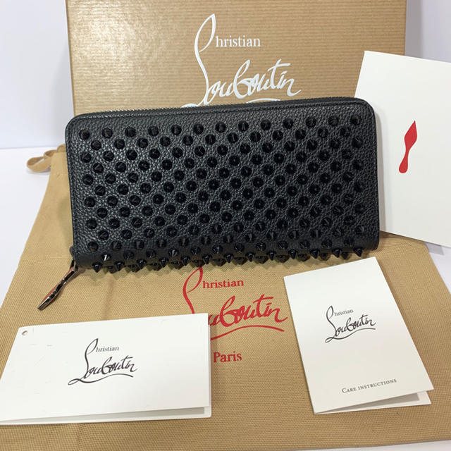 好評にて期間延長】 Christian Louboutin ブラックスタッズジッピー