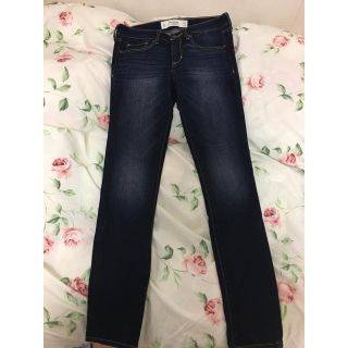 アバクロンビーアンドフィッチ(Abercrombie&Fitch)の美品★ Abercrombie&Fitch スキニー(デニム/ジーンズ)