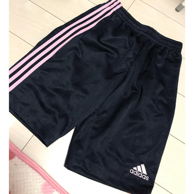 adidas(アディダス)のadidasジャージ スポーツ/アウトドアのサッカー/フットサル(ウェア)の商品写真