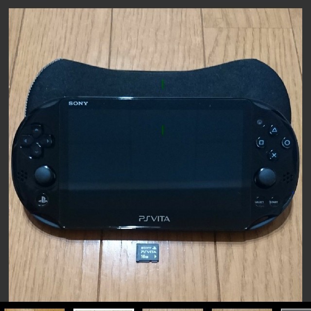 PlayStation®Vita（PCH-2000シリーズ) 1