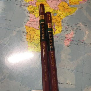 ミツビシエンピツ(三菱鉛筆)の6B鉛筆(鉛筆)