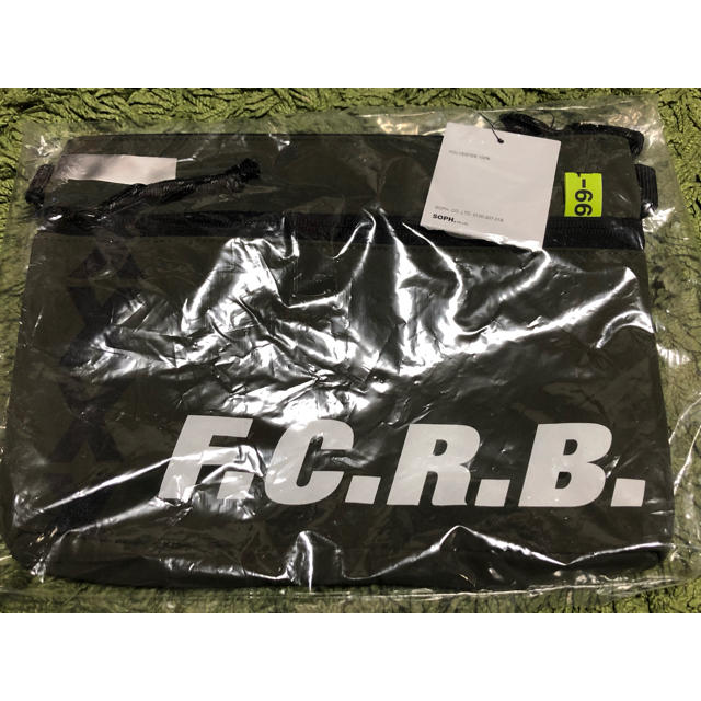 F.C.R.B. サコッシュ カーキ