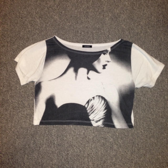 EMODA(エモダ)のEMODAトップス レディースのトップス(Tシャツ(半袖/袖なし))の商品写真