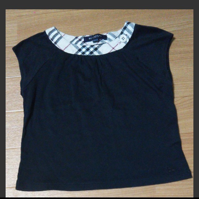 BURBERRY(バーバリー)のBURBERRY 半袖 シャツ 110 キッズ/ベビー/マタニティのキッズ服女の子用(90cm~)(Tシャツ/カットソー)の商品写真