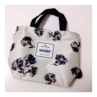 スナイデル(SNIDEL)のsnidel ミニトート(トートバッグ)