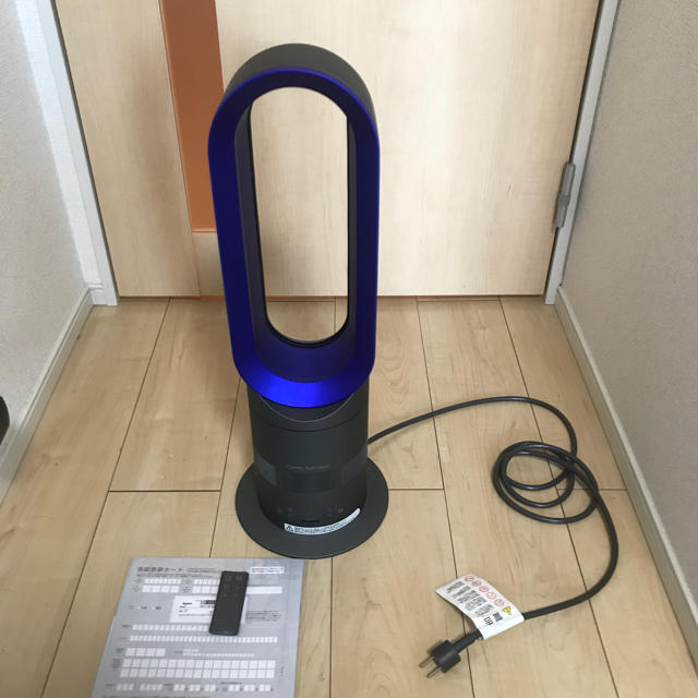 Dyson(ダイソン)のダイソン am05 スマホ/家電/カメラの冷暖房/空調(ファンヒーター)の商品写真