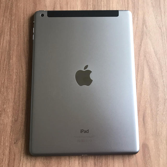 iPad Air 64GB Wi-Fi+セルラー