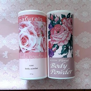 エイボン(AVON)のボディパウダー　（ソフトローズの香り1本と薔薇の香り1本　）(その他)