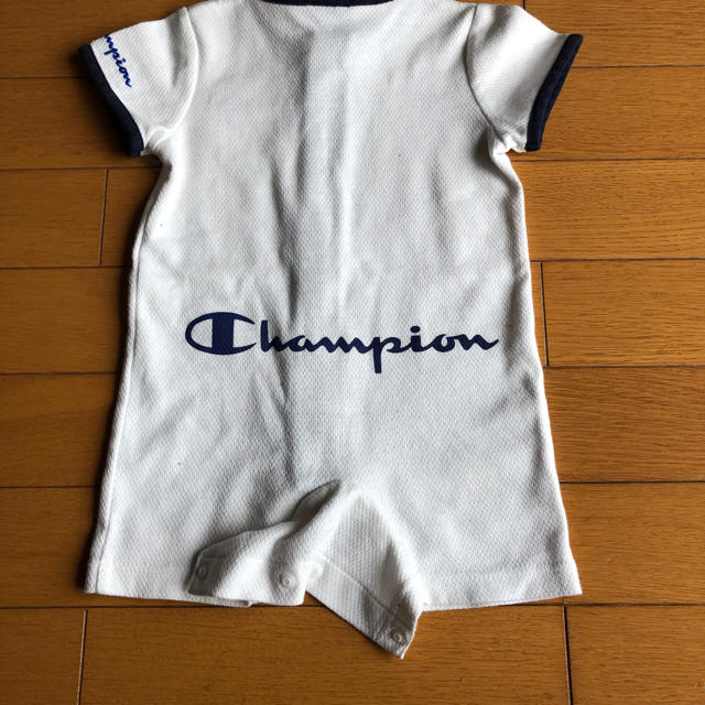 Champion(チャンピオン)のロンパース キッズ/ベビー/マタニティのベビー服(~85cm)(ロンパース)の商品写真