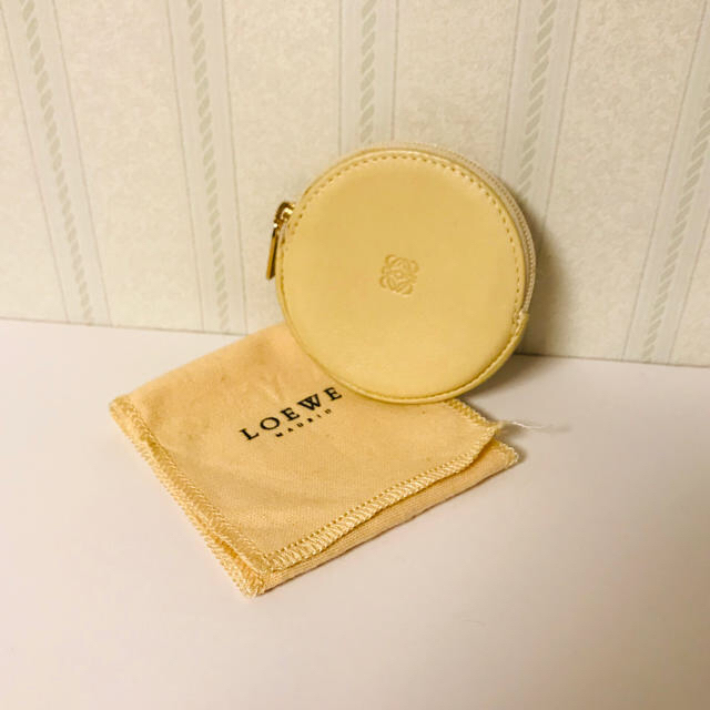 LOEWE(ロエベ)の苺様専用　新品★ LOEWE ロエベ ミニコインケース レディースのファッション小物(コインケース)の商品写真