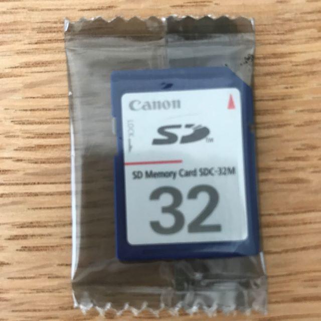 Canon(キヤノン)の最終値下げ！【未開封】CANON　SDメモリーカード スマホ/家電/カメラのカメラ(コンパクトデジタルカメラ)の商品写真