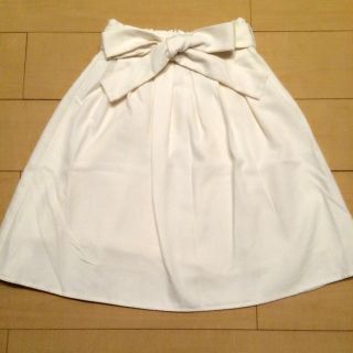 マジェスティックレゴン(MAJESTIC LEGON)のマジェ♡リボン付きスカート(ひざ丈スカート)