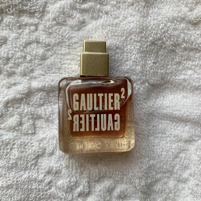 Jean-Paul GAULTIER(ジャンポールゴルチエ)のGAULTIER 香水 ミニボトル 3本 コスメ/美容の香水(香水(女性用))の商品写真