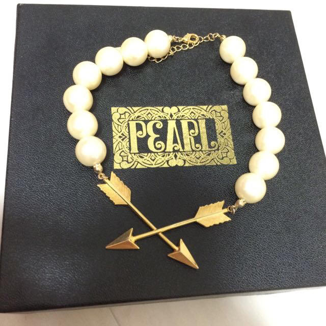 G.V.G.V.(ジーヴィジーヴィ)のPEARL アローチョーカーsister レディースのアクセサリー(ネックレス)の商品写真