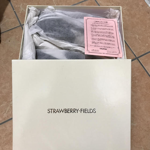 STRAWBERRY-FIELDS(ストロベリーフィールズ)の【新品未使用】ストロベリーフィールズ☆スリッポン☆23.5 レディースの靴/シューズ(スニーカー)の商品写真