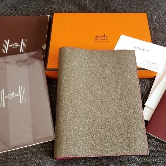 Hermes - 【新品未使用品】エルメス 手帳カバー アジャンダ Globe-Trotter