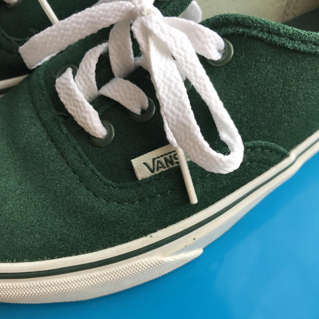 VANS VAULT(バンズボルト)の美品！バンズのグリーンのスエードスニーカー 24.5 レディースの靴/シューズ(スニーカー)の商品写真