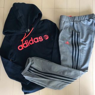 アディダス(adidas)のadidas アディダス ビビットピンクロゴか可愛い♡セットアップ 160 (その他)