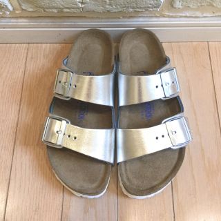 ビルケンシュトック(BIRKENSTOCK)のビルケンシュトック アリゾナ シルバー 37サイズ ナロー(サンダル)