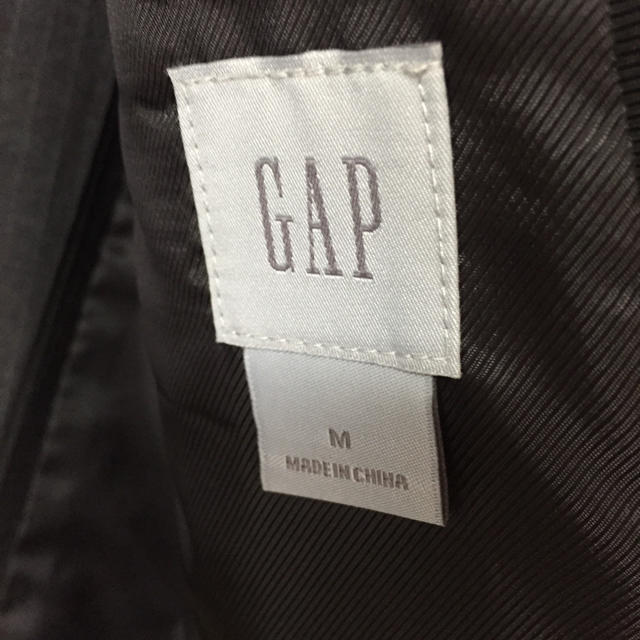 GAP(ギャップ)の【美品】GAP・メンズジャケット（グレーのストライプ） メンズのジャケット/アウター(テーラードジャケット)の商品写真