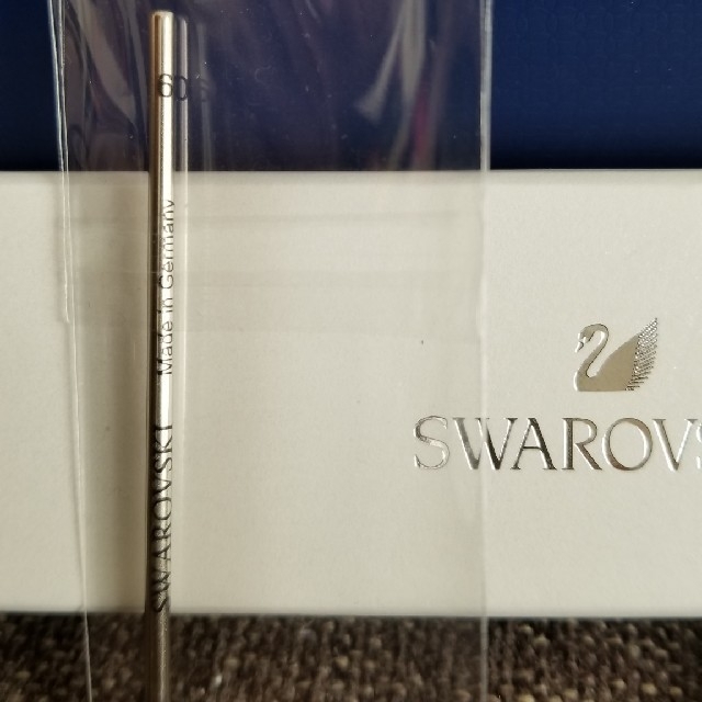 SWAROVSKI(スワロフスキー)の【JACK様専用】【新品未使用品】スワロフスキー ボールペン 替芯付き インテリア/住まい/日用品の文房具(ペン/マーカー)の商品写真