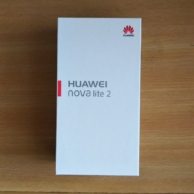 ANDROID(アンドロイド)のHUAWEI nova lite 2 simフリー Blueカバー付 スマホ/家電/カメラのスマートフォン/携帯電話(スマートフォン本体)の商品写真