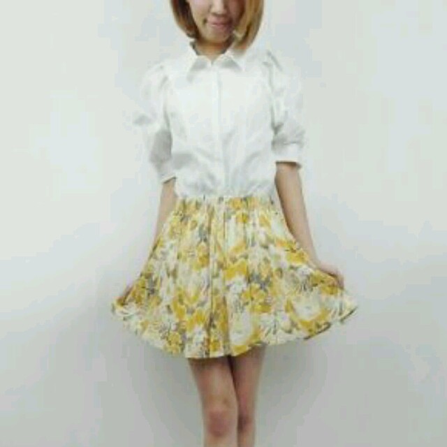 SNIDEL(スナイデル)のsnidel♡トロピカルフラワースカート レディースのスカート(ミニスカート)の商品写真