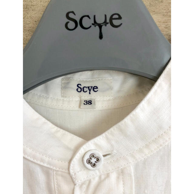 Scye(サイ)のScye リネンタックブラウス レディースのトップス(シャツ/ブラウス(長袖/七分))の商品写真