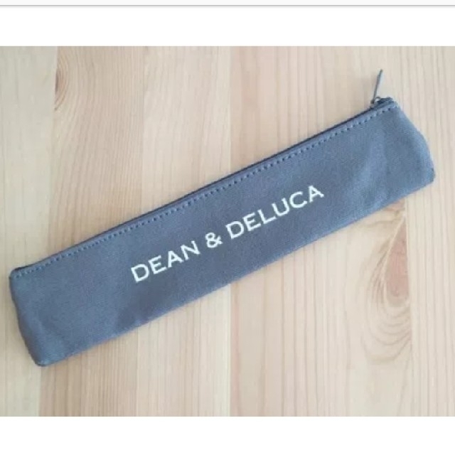 DEAN & DELUCA(ディーンアンドデルーカ)のsn😀★様専用 DEAN&DELUCAランチバッグ&カトラリーポーチ2個セット インテリア/住まい/日用品のキッチン/食器(弁当用品)の商品写真