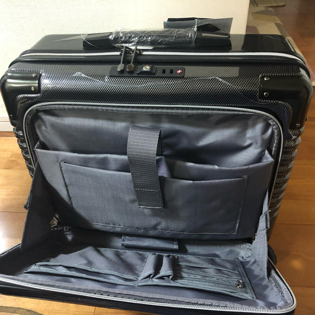 MICHIKO LONDON(ミチコロンドン)のミチコロンドン Michiko London スーツケース Suit Case  メンズのバッグ(トラベルバッグ/スーツケース)の商品写真
