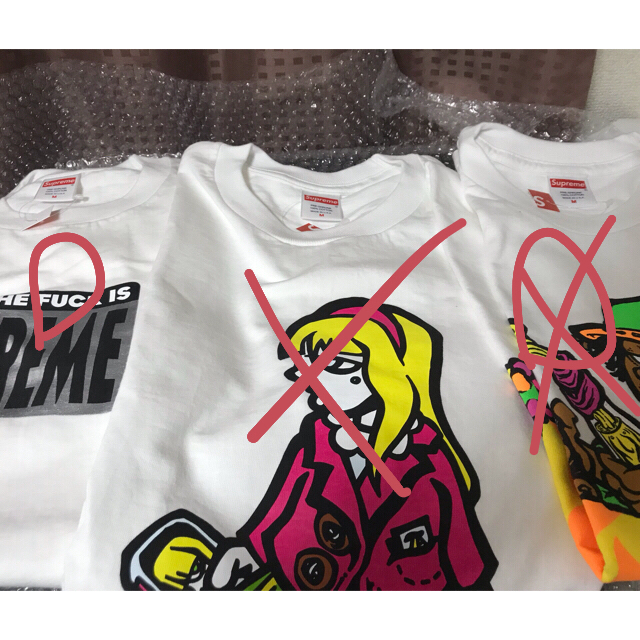 Supreme(シュプリーム)の19ss Tシャツ Supreme who the fuck tee メンズのトップス(Tシャツ/カットソー(半袖/袖なし))の商品写真