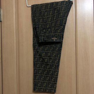 フェンディ(FENDI)の専用(スラックス)