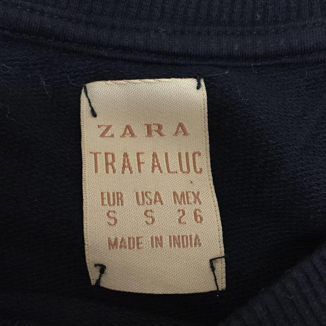 ZARA(ザラ)のZARA  トップス レディースのトップス(トレーナー/スウェット)の商品写真