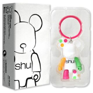 シュウウエムラ(shu uemura)のシュウウエムラ☆shu uemura☆ベアブリック☆非売品キーホルダー(キーホルダー)