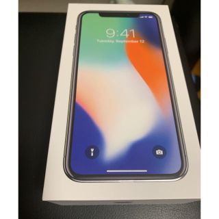 アイフォーン(iPhone)のiPhone X 64GB シルバー docomo 一括購入 残債なし(スマートフォン本体)