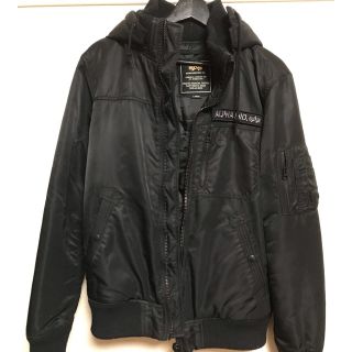 アルファインダストリーズ(ALPHA INDUSTRIES)のジャケット(テーラードジャケット)