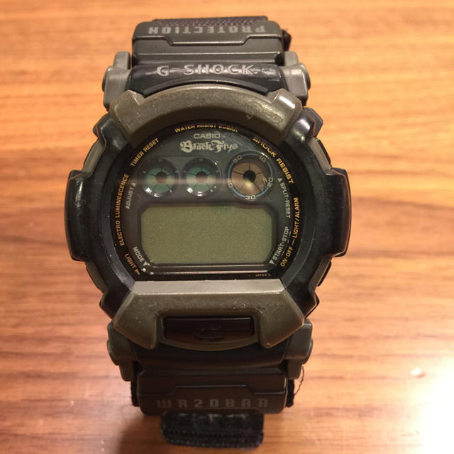 G-SHOCK(ジーショック)の海月様専用   G-SHOCK  ブラックフライ  中古 メンズの時計(腕時計(デジタル))の商品写真